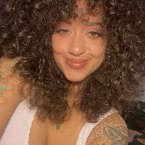 Jade R.
