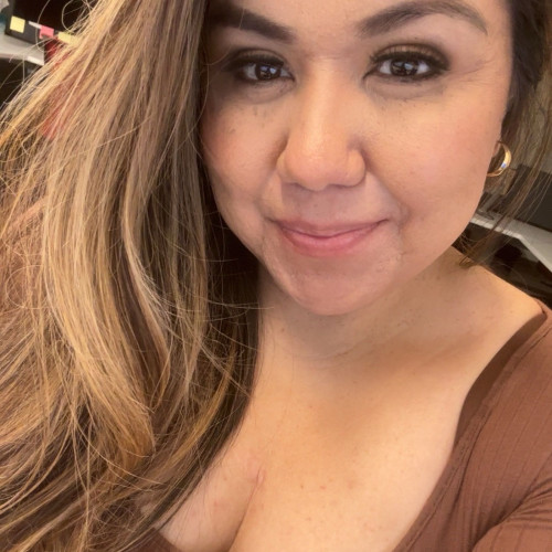 Izzy M. profile photo