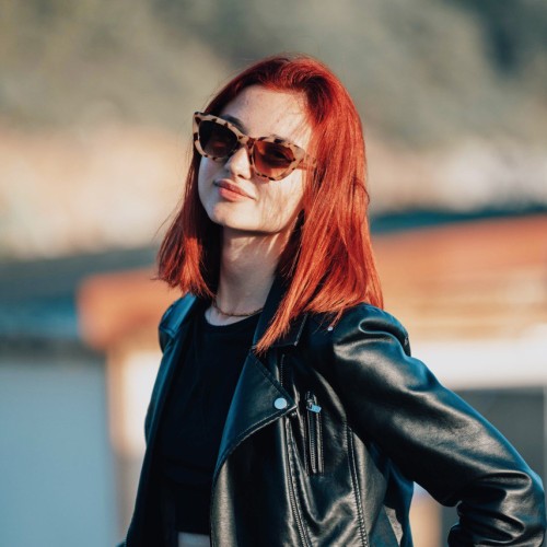 Adelina L.
