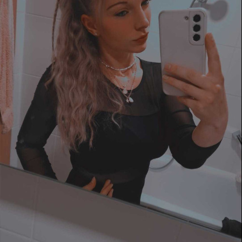 Lana L. profile photo