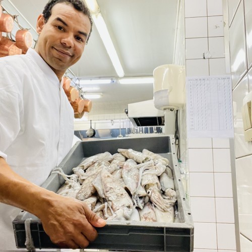 baqal  r. profile photo