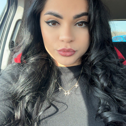 Roxana – Empathic & Positive Conversation Buddy D. profile photo