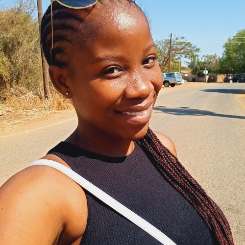 Thandi H.