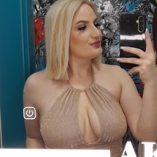 Ajla H. profile photo