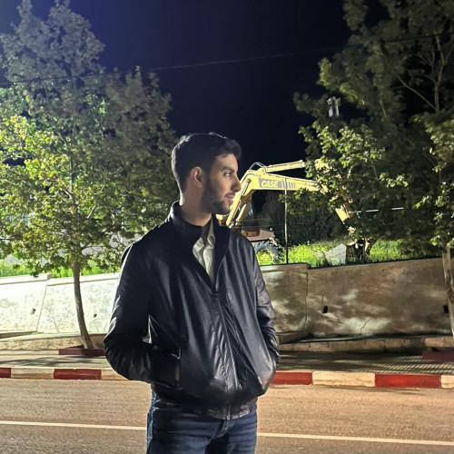 Anas  D.