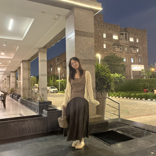 Kevizenu S. profile photo