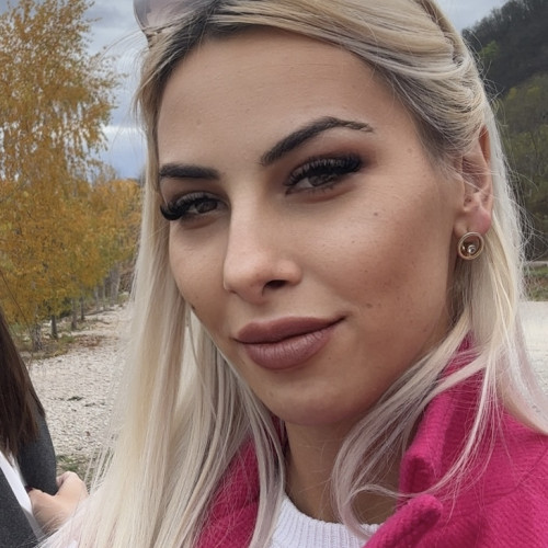 Andrea  S. profile photo