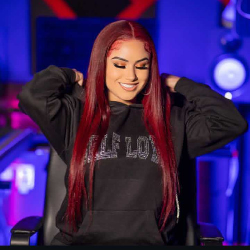 Mia L. profile photo