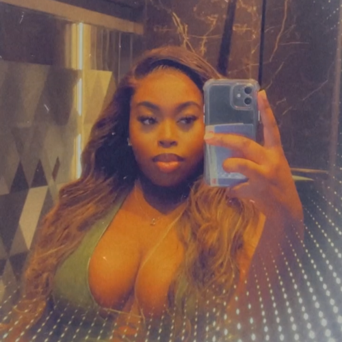 Lavine M. profile photo