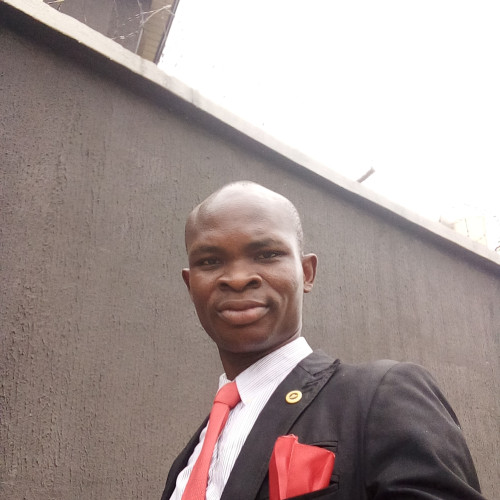 SUNDAY  V. profile photo