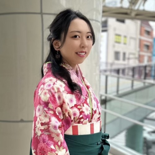 Sayaka H.