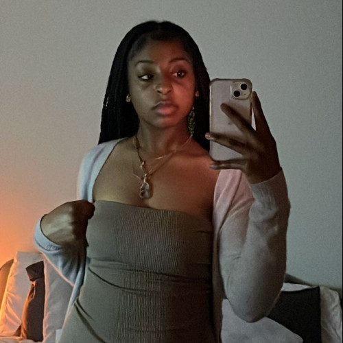 Ella B. profile photo