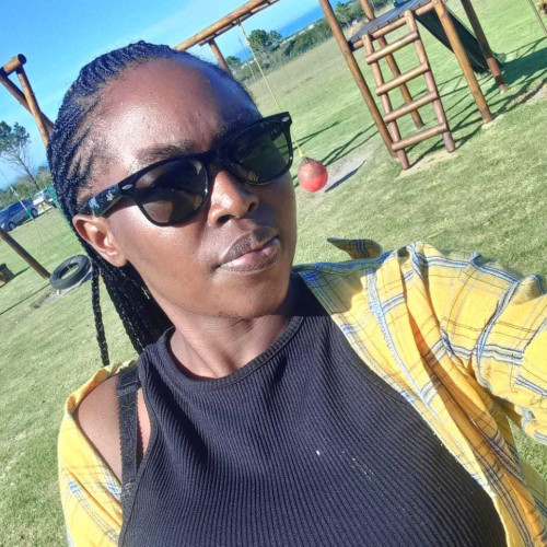 natasha m. profile photo
