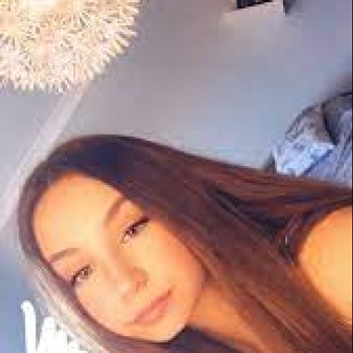 Nisrine g.