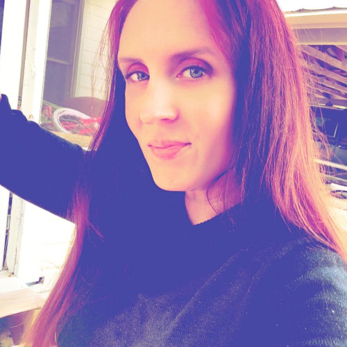 Lisa R.