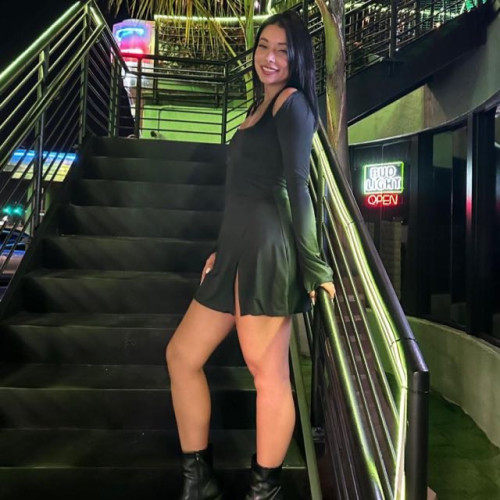 Leslie M. profile photo