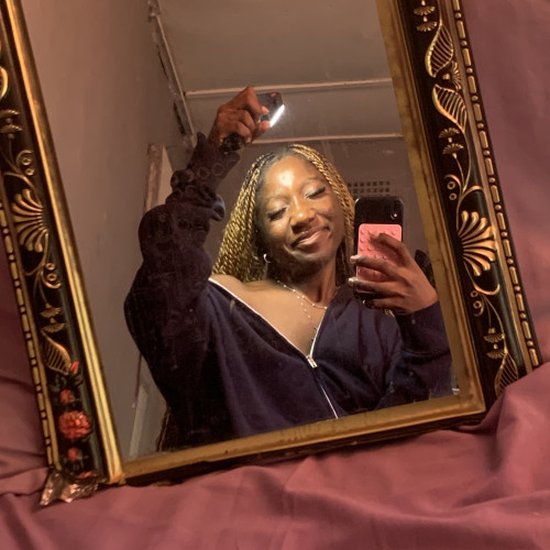 Lisa T. profile photo