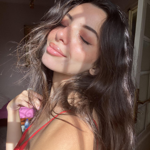 layla l. profile photo