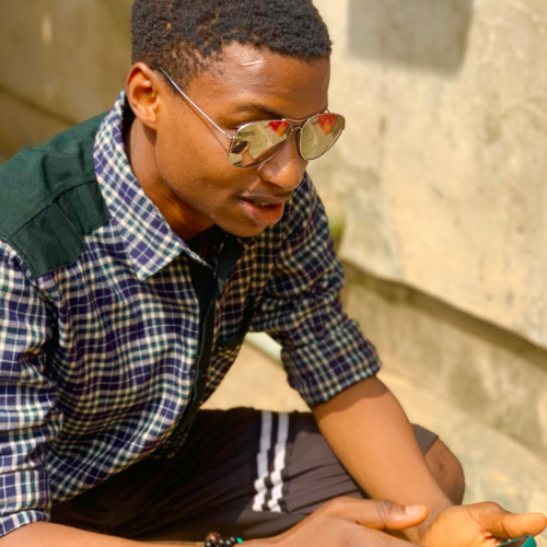 Larry E. profile photo