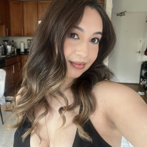 Yami H. profile photo