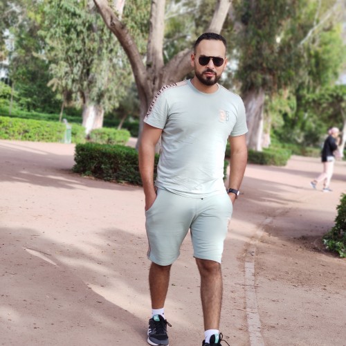 Mehdi  M.
