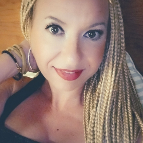Moni B. profile photo
