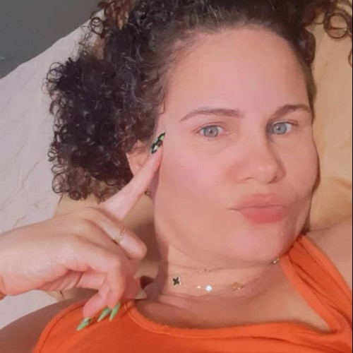 Annia C.
