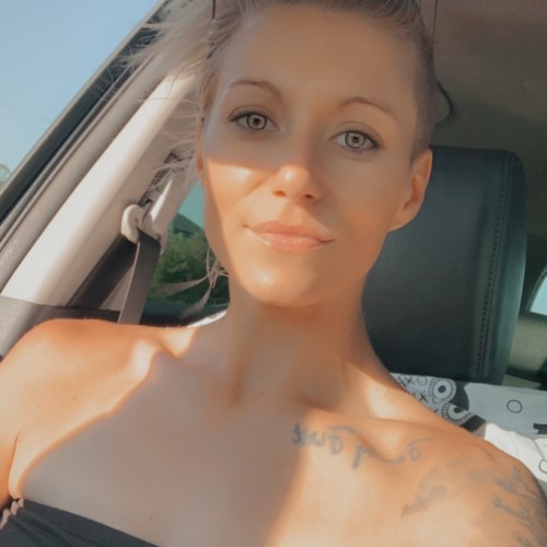 Kim b.