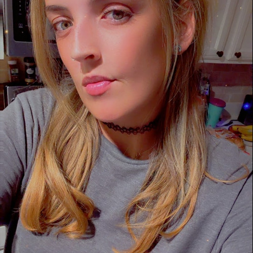 Ella W. profile photo