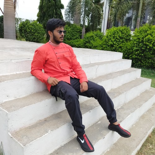 Mahesh M.