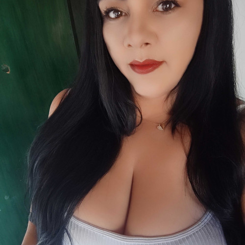 Paula Andrea E. profile photo