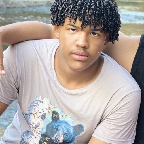 Elias R. profile photo