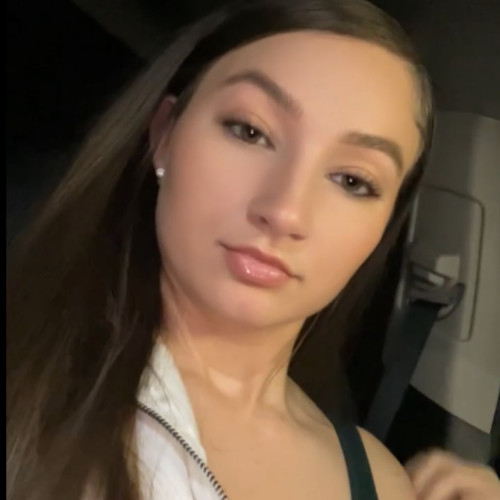 Lacy W. profile photo