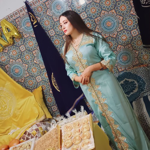 Salma  D.
