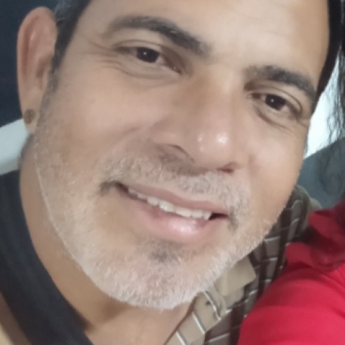 Jhon L.