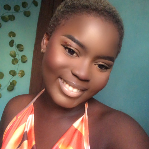 Esther O. profile photo