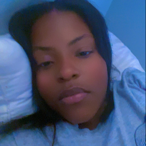 Teyona  R.