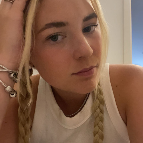 katerina b. profile photo