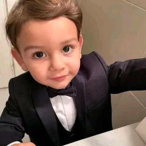 Hicham B.
