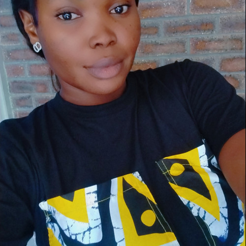 Esther E. profile photo