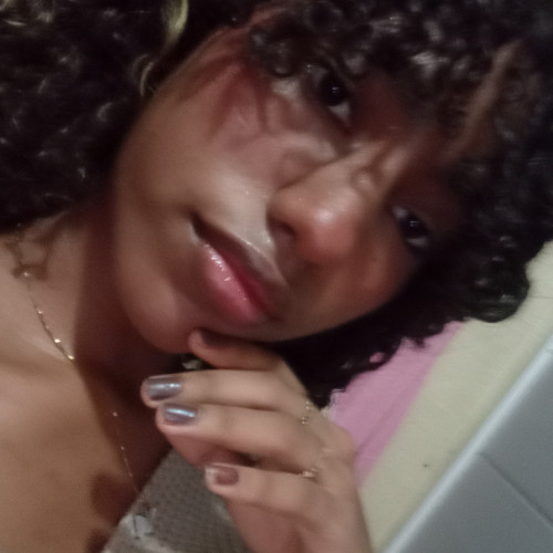 Denisse R. profile photo