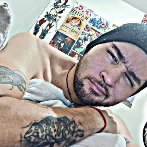 Alex R.