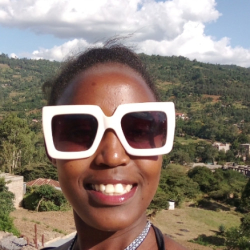 Malia  L. profile photo