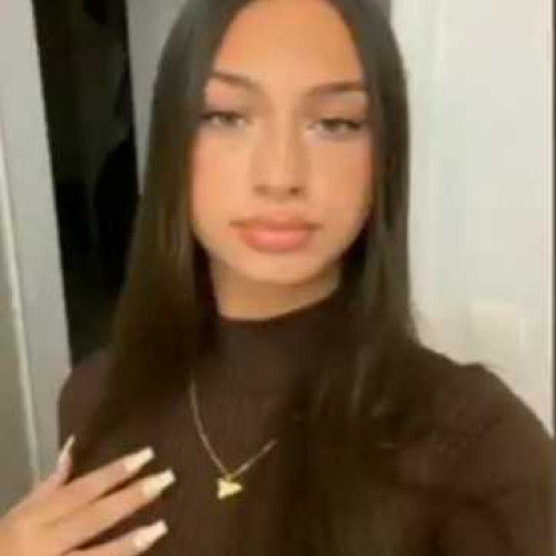 leah b.