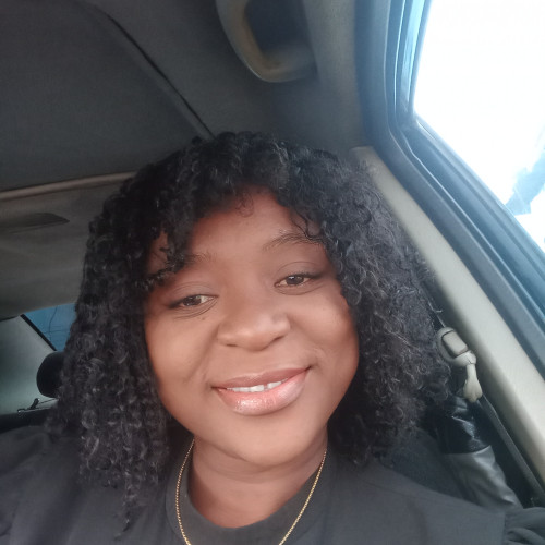 Omolola O. profile photo