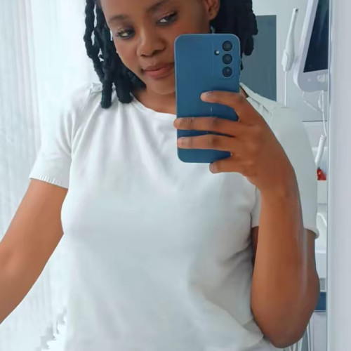 Laurine K. profile photo