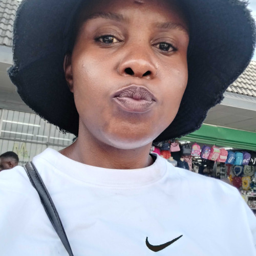 Mologadi k. profile photo