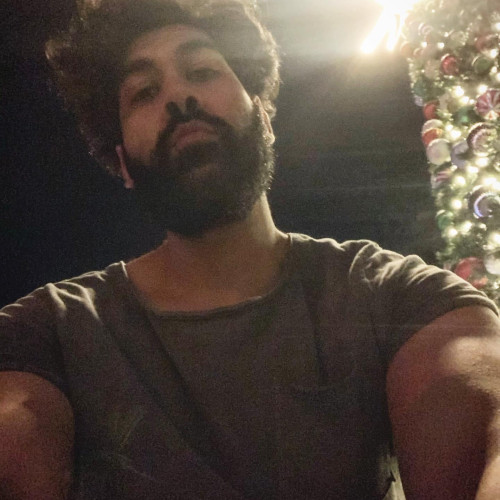 Ali S.
