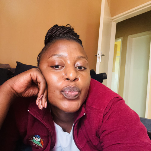Hlengiwe M. profile photo