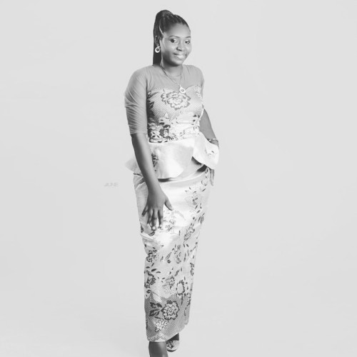 Jenny J. profile photo